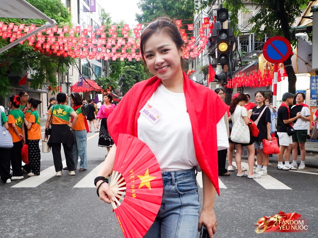 Dàn sao tại buổi sơ duyệt Đại lễ 2/9: Đen Vâu - Hoàng Thùy Linh chung khung hình, Tiểu Vy - Lương Thùy Linh rạng rỡ qua camera thường- Ảnh 9.