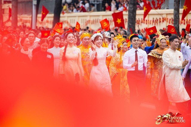 Khoảnh khắc tự hào: Đoàn diễu binh diễu hành A80 tiến bước theo từng tiếng hò reo của hàng vạn trái tim yêu nước- Ảnh 49.