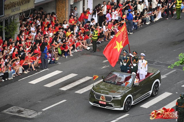 Khoảnh khắc tự hào: Đoàn diễu binh diễu hành A80 tiến bước theo từng tiếng hò reo của hàng vạn trái tim yêu nước- Ảnh 73.