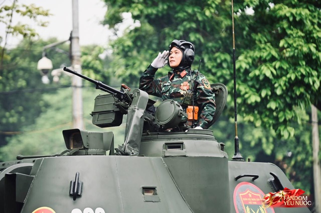 Khoảnh khắc tự hào: Đoàn diễu binh diễu hành A80 tiến bước theo từng tiếng hò reo của hàng vạn trái tim yêu nước- Ảnh 63.