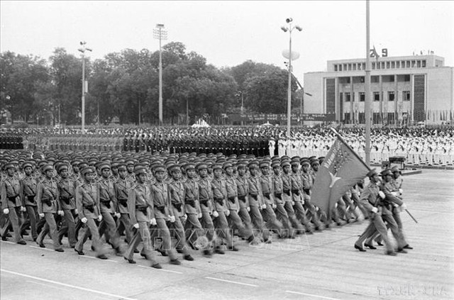 Những hình ảnh ấn tượng tại Lễ duyệt binh 40 năm Quốc khánh 2/9/1985- Ảnh 24.