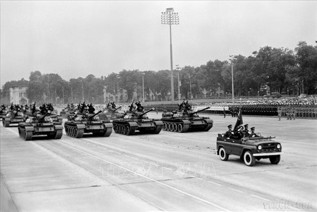 Những hình ảnh ấn tượng tại Lễ duyệt binh 40 năm Quốc khánh 2/9/1985- Ảnh 27.