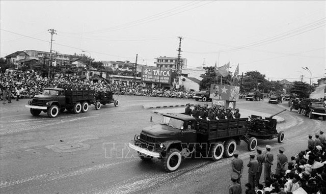 Những hình ảnh ấn tượng tại Lễ duyệt binh 40 năm Quốc khánh 2/9/1985- Ảnh 50.