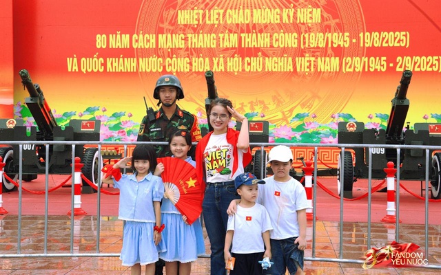 Cảnh tượng trên đường phố Hà Nội 12 tiếng trước ngày diễu binh A80- Ảnh 20.