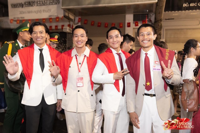 6h30 sáng 2/9: Lễ diễu binh diễu hành kỷ niệm 80 năm Quốc khánh chính thức bắt đầu- Ảnh 42.