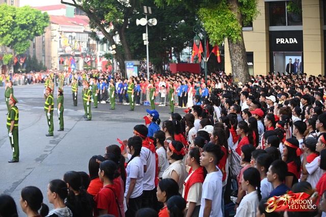 Ng&agrave;y đẹp nhất l&agrave; ng&agrave;y 2/9: C&aacute;c khối diễu binh diễu h&agrave;nh toả ra khắp Thủ đ&ocirc; trong nắng m&ugrave;a thu rực rỡ- Ảnh 146.