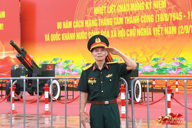 Cảnh tượng trên đường phố Hà Nội 12 tiếng trước ngày diễu binh A80- Ảnh 19.