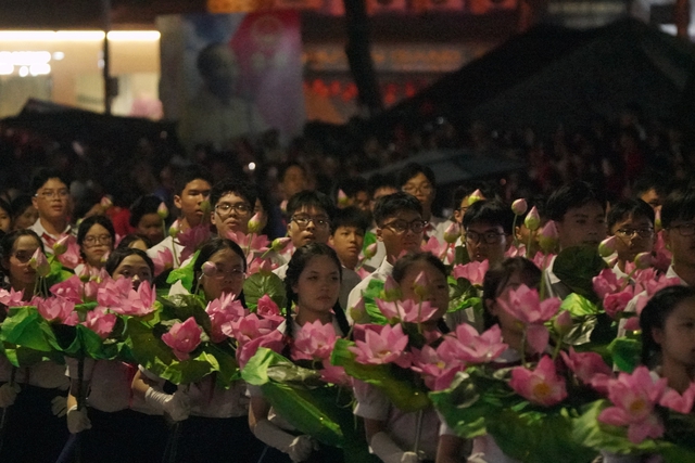 6h30 sáng 2/9: Lễ diễu binh diễu hành kỷ niệm 80 năm Quốc khánh chính thức bắt đầu- Ảnh 38.
