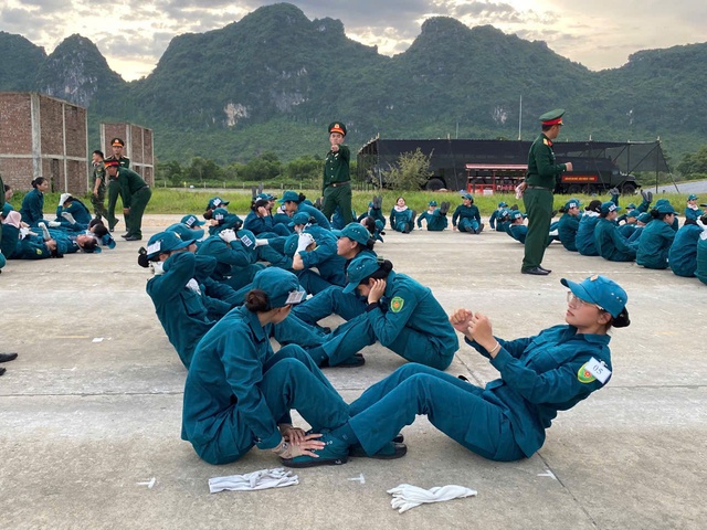 Bất ngờ với thành tích, nhan sắc của "nữ du kích" tham dự A80 của TP HCM- Ảnh 12. Bất ngờ với thành tích, nhan sắc của "nữ du kích" tham dự A80 của TP HCM- Ảnh 12.