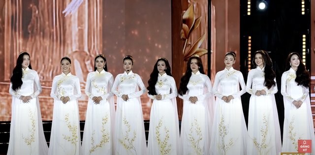 Chung kết Miss Grand Vietnam 2025: MC đọc nhầm kết quả, netizen bùng tranh cãi!- Ảnh 1.