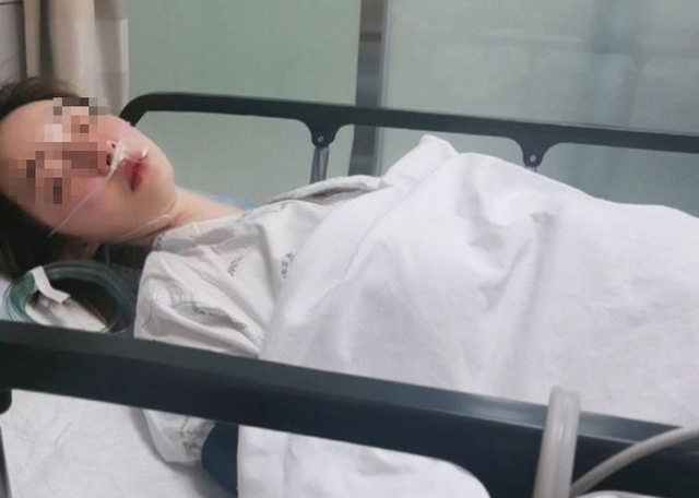 Người phụ nữ ngoài 20 tuổi đã ung thư vú giai đoạn 3, bác sĩ hỏi thói quen sinh hoạt liền lộ "kẻ sát nhân"- Ảnh 1.