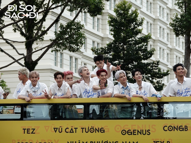 Dàn Anh Trai Say Hi mùa 2 chính thức ra mắt: Negav lộ diện sau khi hứng tranh cãi, còn hôn gió với fan- Ảnh 9.