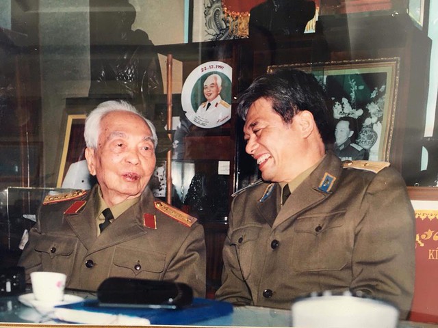 Trung tướng Phạm Phú Thái: Huyền thoại phi công Việt Nam 4 lần "tung cánh" bay qua Quảng trường Ba Đình trong những tháng ngày lịch sử- Ảnh 2.