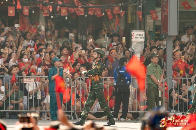 Ng&agrave;y đẹp nhất l&agrave; ng&agrave;y 2/9: C&aacute;c khối diễu binh diễu h&agrave;nh toả ra khắp Thủ đ&ocirc; trong nắng m&ugrave;a thu rực rỡ- Ảnh 20.