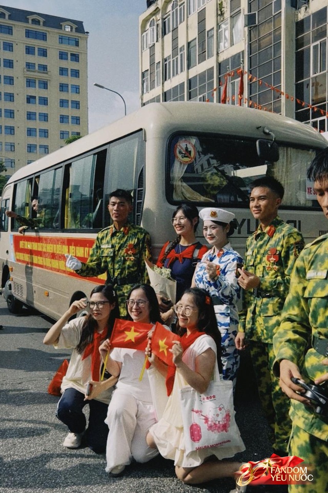 Ng&agrave;y đẹp nhất l&agrave; ng&agrave;y 2/9: C&aacute;c khối diễu binh diễu h&agrave;nh toả ra khắp Thủ đ&ocirc; trong nắng m&ugrave;a thu rực rỡ- Ảnh 80.