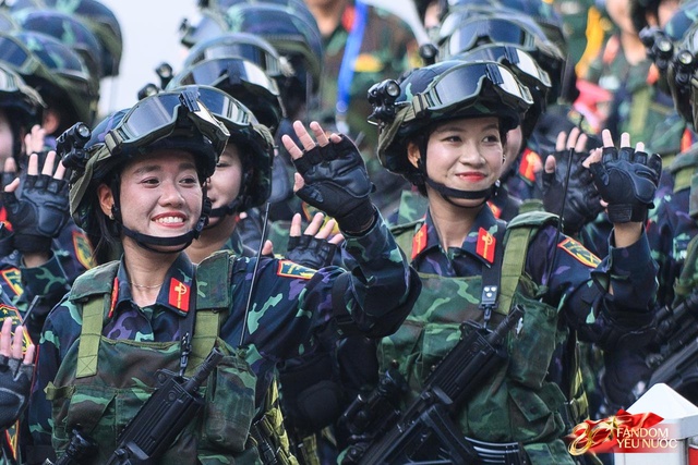 Ng&agrave;y đẹp nhất l&agrave; ng&agrave;y 2/9: C&aacute;c khối diễu binh diễu h&agrave;nh toả ra khắp Thủ đ&ocirc; trong nắng m&ugrave;a thu rực rỡ- Ảnh 42.