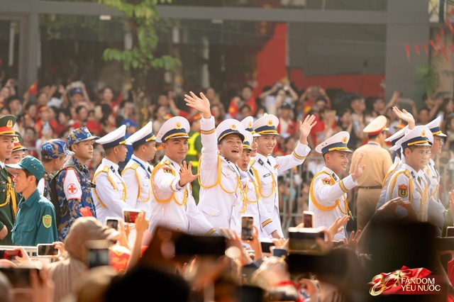 Ng&agrave;y đẹp nhất l&agrave; ng&agrave;y 2/9: C&aacute;c khối diễu binh diễu h&agrave;nh toả ra khắp Thủ đ&ocirc; trong nắng m&ugrave;a thu rực rỡ- Ảnh 22.