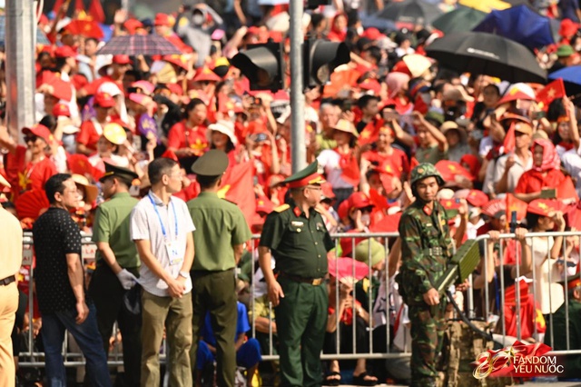 Ng&agrave;y đẹp nhất l&agrave; ng&agrave;y 2/9: C&aacute;c khối diễu binh diễu h&agrave;nh toả ra khắp Thủ đ&ocirc; trong nắng m&ugrave;a thu rực rỡ- Ảnh 99.