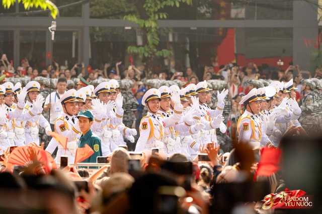 Ng&agrave;y đẹp nhất l&agrave; ng&agrave;y 2/9: C&aacute;c khối diễu binh diễu h&agrave;nh toả ra khắp Thủ đ&ocirc; trong nắng m&ugrave;a thu rực rỡ- Ảnh 26.