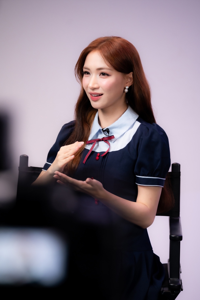 Hoà Minzy: 