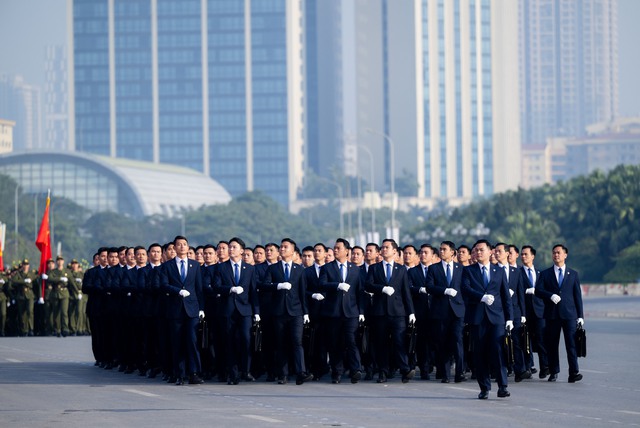 Toàn cảnh Lễ xuất quân và màn diễn tập hoành tráng bảo vệ an ninh Đại hội XIV tại Mỹ Đình- Ảnh 7. Toàn cảnh Lễ xuất quân và màn diễn tập hoành tráng bảo vệ an ninh Đại hội XIV tại Mỹ Đình- Ảnh 7.