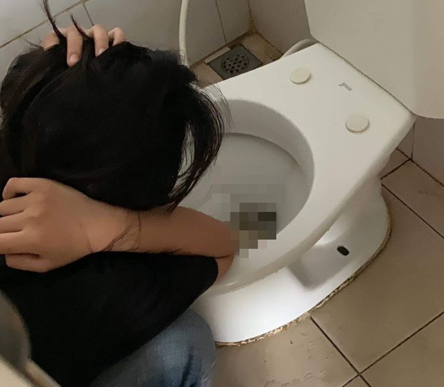 Nữ sinh vi&ecirc;n 20 tuổi buộc phải cắt bỏ tử cung để "cứu mạng", b&aacute;c sĩ nhắc: 5 dấu hiệu ung thư đang lớn- Ảnh 3.