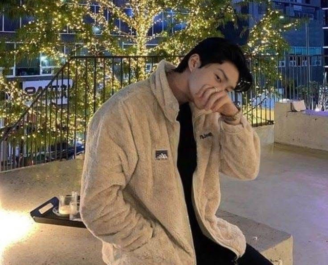 TỐ C&Aacute;O 5 bệnh l&yacute; ẩn sau cảm gi&aacute;c tay ch&acirc;n lạnh buốt, phụ nữ sau tuổi 40 c&agrave;ng cần cẩn thận!- Ảnh 2.