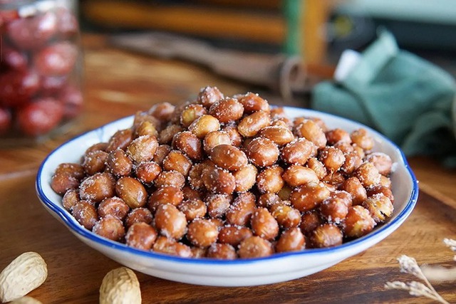 Bệnh gan sợ g&igrave; nhất? B&aacute;c sĩ tiết lộ 4 loại hạt ăn nhiều "ph&aacute; gan" chẳng k&eacute;m g&igrave; bia rượu- Ảnh 2.