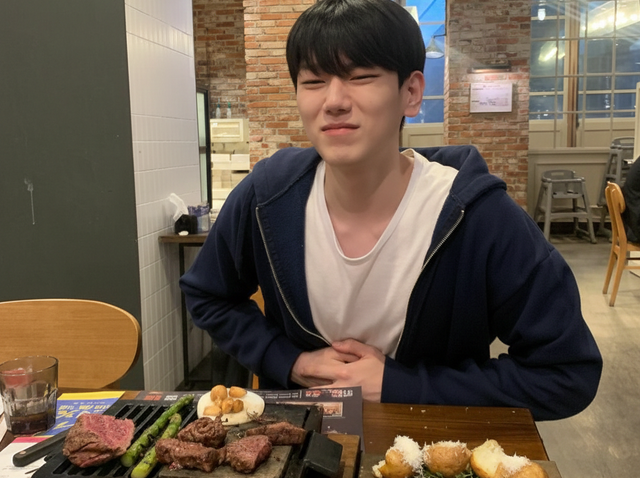 22 tuổi nhận "&aacute;n tử" ung thư dạ d&agrave;y giai đoạn cuối, ch&agrave;ng trai &ograve;a kh&oacute;c: "Gi&aacute; như t&ocirc;i kh&ocirc;ng xem nhẹ 2 dấu hiệu&hellip;"- Ảnh 3.