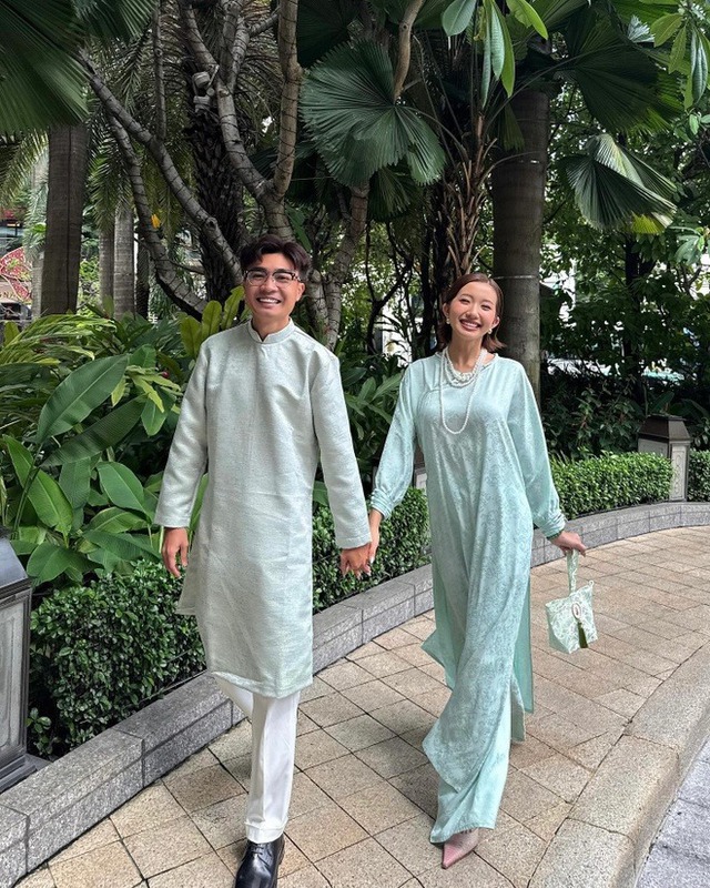 Lộ tin nhắn tán gái của thiếu gia Duy Nhỏ giữa nghi vấn toang với vợ- Ảnh 1. Lộ tin nhắn tán gái của thiếu gia Duy Nhỏ giữa nghi vấn toang với vợ- Ảnh 1.