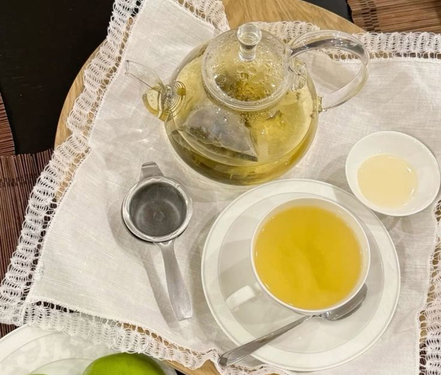 5 loại nước l&agrave; kẻ th&ugrave; "kh&ocirc;ng đội trời chung" của đột quỵ, b&aacute;c sĩ khuy&ecirc;n n&ecirc;n uống thường xuy&ecirc;n- Ảnh 1.