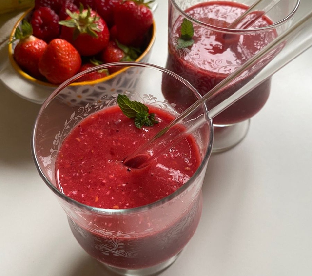 5 loại nước l&agrave; kẻ th&ugrave; "kh&ocirc;ng đội trời chung" của đột quỵ, b&aacute;c sĩ khuy&ecirc;n n&ecirc;n uống thường xuy&ecirc;n- Ảnh 2.