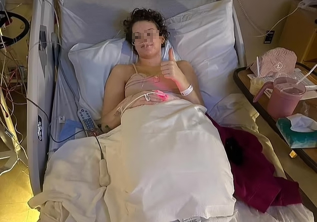 Học sinh cấp 2 đ&atilde; mắc ung thư đại trực tr&agrave;ng giai đoạn cuối, bố mẹ &ocirc;m nhau kh&oacute;c khi biết bỏ lỡ 1 dấu hiệu suốt 2 năm- Ảnh 2.