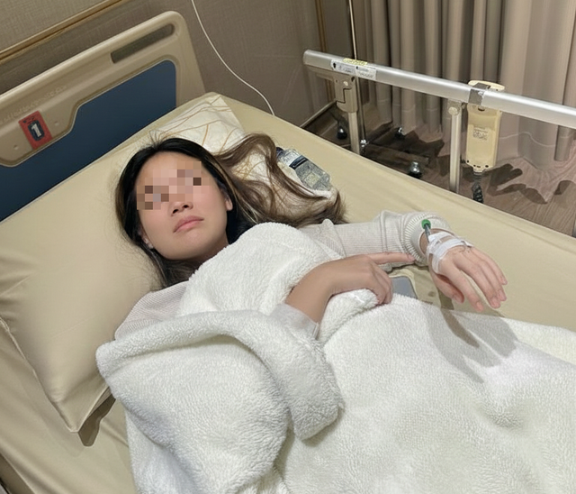 Thiếu nữ ph&aacute;t hiện ung thư cổ tử cung ở tuổi 17 kh&oacute;c nức nở minh oan: "Con chưa từng l&agrave;m chuyện ấy"- Ảnh 1.