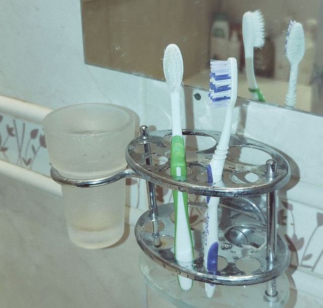 Kiểm tra nhà bếp và phòng tắm ngay! 10 thứ phải VỨT BỎ ngay cả khi chưa hỏng vì dễ chứa độc tố, vi khuẩn- Ảnh 3. Kiểm tra nhà bếp và phòng tắm ngay! 10 thứ phải VỨT BỎ ngay cả khi chưa hỏng vì dễ chứa độc tố, vi khuẩn- Ảnh 3.