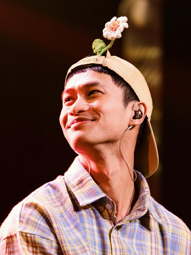 Rộ tin nam ca sĩ số 1 của chuỗi concert quốc gia sẽ tham gia Anh Trai Vượt Ngàn Chông Gai mùa 2?- Ảnh 4. Rộ tin nam ca sĩ số 1 của chuỗi concert quốc gia sẽ tham gia Anh Trai Vượt Ngàn Chông Gai mùa 2?- Ảnh 4.