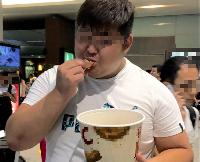 Ng&agrave;y c&agrave;ng c&oacute; nhiều người chết v&igrave; ung thư tuyến gi&aacute;p? B&aacute;c sĩ cảnh b&aacute;o: 6 kiểu người n&agrave;y khối u "TH&Iacute;CH" nhất- Ảnh 4.