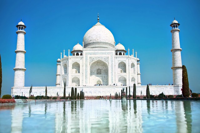 Từ Kim tự th&aacute;p, Taj Mahal đến Dinh Độc Lập: Khi c&ocirc;ng tr&igrave;nh biểu tượng th&agrave;nh điểm dừng ch&acirc;n của những tour diễn quốc tế - Ảnh 12.
