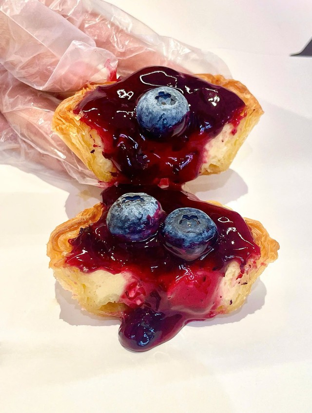 Đặt l&ecirc;n b&agrave;n c&acirc;n tart trứng OvO, Since Tea, Tarta v&agrave; KFC: Từ 19.000 đến 85.000 đồng, chiếc n&agrave;o đ&aacute;ng tiền nhất? - Ảnh 30.