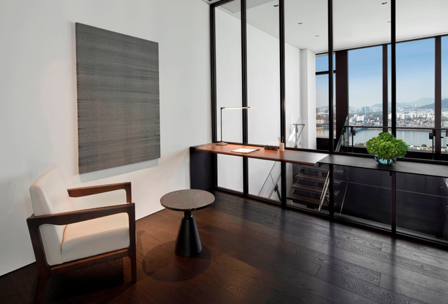 B&ecirc;n trong t&ograve;a nh&agrave; đắt đỏ bậc nhất Gangnam - nơi giới thượng lưu tận hưởng trải nghiệm ba ng&agrave;y kh&ocirc;ng chạm mặt phố tại JW Marriott Hotel Seoul - Ảnh 41.