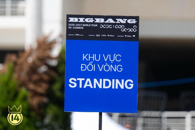 Mỹ Đ&igrave;nh 2 ng&agrave;y trước concert BIGBANG: Sẵn s&agrave;ng s&aacute;ng đ&egrave;n chờ si&ecirc;u sao, fan n&ocirc; nức đi đổi v&eacute;- Ảnh 2.
