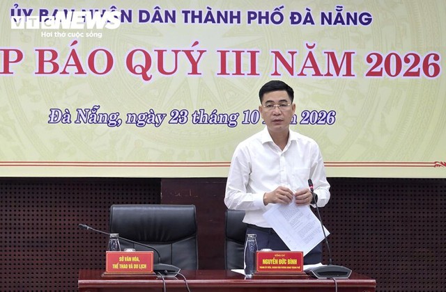 Đ&agrave; Nẵng l&ecirc;n tiếng trước th&ocirc;ng tin phố cổ Hội An 'vắng kh&aacute;ch bất thường'- Ảnh 1.