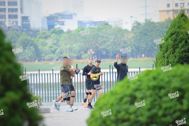 Ảnh độc quyền: Bắt gặp Taeyang dậy sớm chạy bộ ở H&agrave; Nội, năng lượng hừng hực sẵn s&agrave;ng concert BIGBANG tối nay! - Ảnh 5.