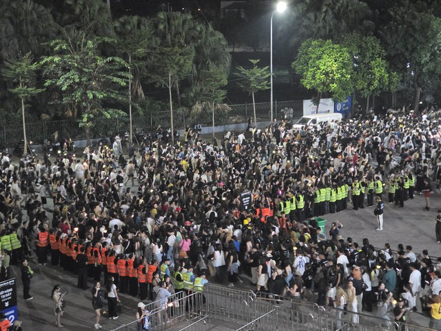 BIGBANG c&uacute;i lạy ch&agrave;o fan Việt, 2 đ&ecirc;m concert H&agrave; Nội trở th&agrave;nh k&yacute; ức rực rỡ nhất! - Ảnh 52.