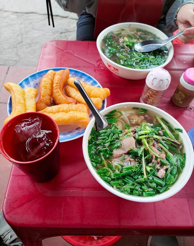 Nghệ thuật Comfort Food: Tại sao khi c&ocirc; đơn, ch&uacute;ng ta lại th&egrave;m một b&aacute;t phở n&oacute;ng? - Ảnh 14.