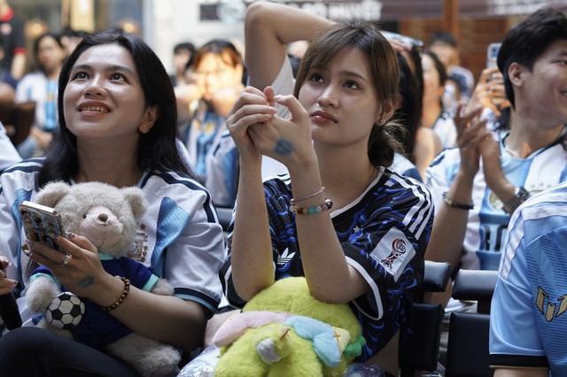 Diễn biến trận đấu cuối cùng của Messi trong màu áo Argentina: Trận đấu dừng lại ở phút thứ 10 - Ảnh 2.