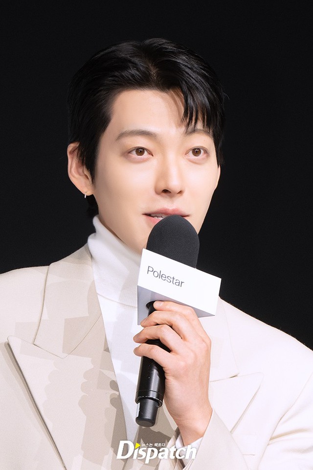 Kim Woo Bin t&aacute;i xuất hậu hưởng tuần trăng mật nhưng Shin Min Ah mới l&agrave; người được khen- Ảnh 6.