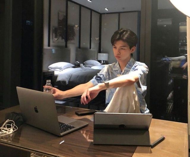 Ngồi nhiều làm nam giới YẾU ĐI trong "chuyện ấy"? Bác sĩ: Nhất định phải hạn chế làm 7 việc!- Ảnh 1.