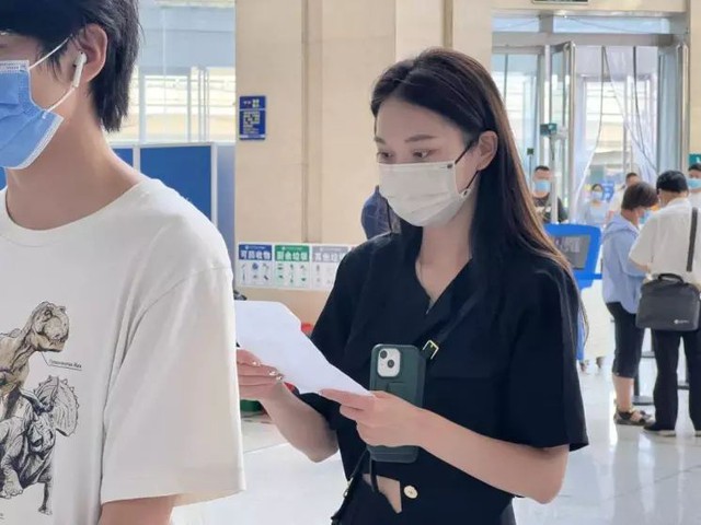 L&igrave; x&igrave; xuy&ecirc;n bi&ecirc;n giới: C&aacute;ch người Việt giữ "lửa" Tết, quan t&acirc;m tới sức khỏe người th&acirc;n bất chấp khoảng c&aacute;ch địa l&yacute;- Ảnh 2.