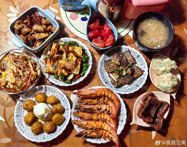 TRỰC TIẾP: Cả châu Á rộn ràng đón Tết Bính Ngọ 2026 gần kề: Không khí khắp nơi đã rộn ràng lắm rồi!- Ảnh 5. TRỰC TIẾP: Cả châu Á rộn ràng đón Tết Bính Ngọ 2026 gần kề: Không khí khắp nơi đã rộn ràng lắm rồi!- Ảnh 5.